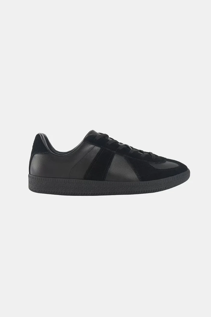 Woolenmaker 2026 Gat Black Woolenmaker 2026 Gat Black