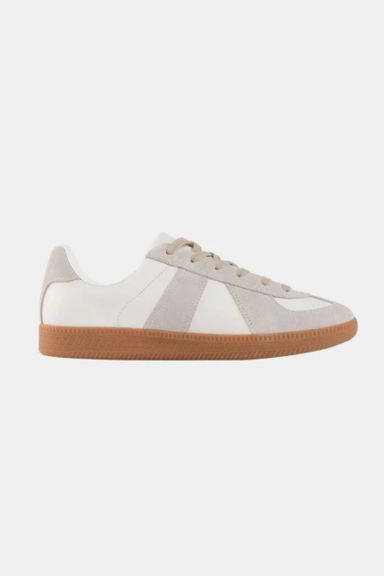 Woolenmaker 2026 Gat White (1)