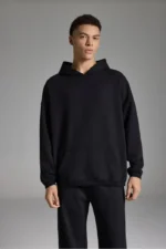 Woolenmaker Cropped Hoodie Black (5)